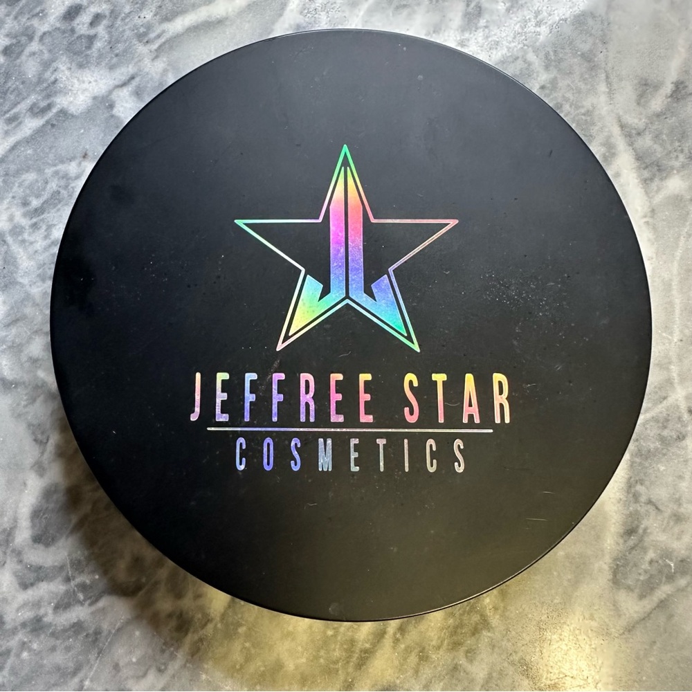 Jeffree Star Cosmetics Frost‎ Eclipse